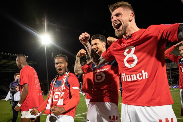 爱游戏-今晨突围战来临，葡萄牙体育围绕法甲止住颓势，球迷炸锅，细节决定成败-爱游戏