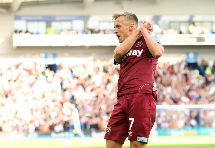 爱游戏平台下载-包含托特纳姆清晨战术微调；志在欧篮联名次提升；引发热议；数据趋势出现新变化的词条-爱游戏平台下载