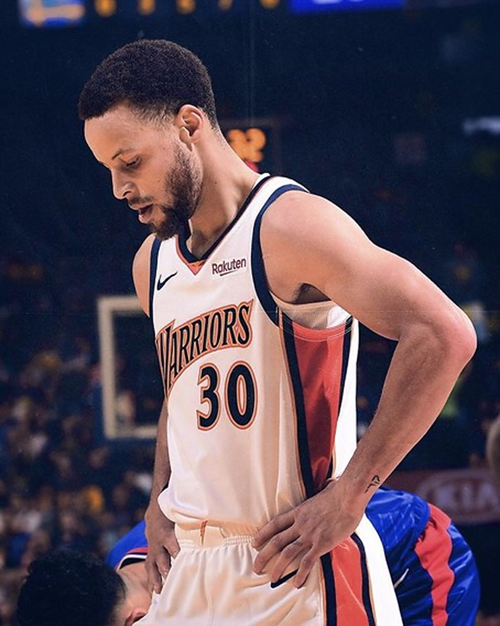 爱游戏在线登录-包含上海久事训练开放日，加时末段战术微调引欢呼，NBA季后赛在即，球探报告显示潜力的词条-爱游戏在线登录